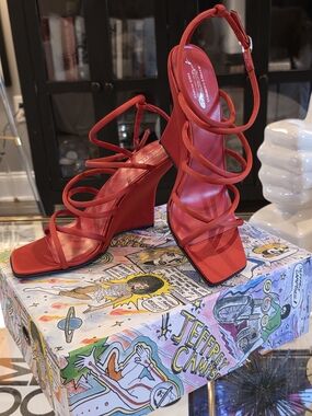 Jeffrey Campbell FREE PEOPLE Red/Orange Satin Strappy Wedge Sandals sz 9.5 NEW